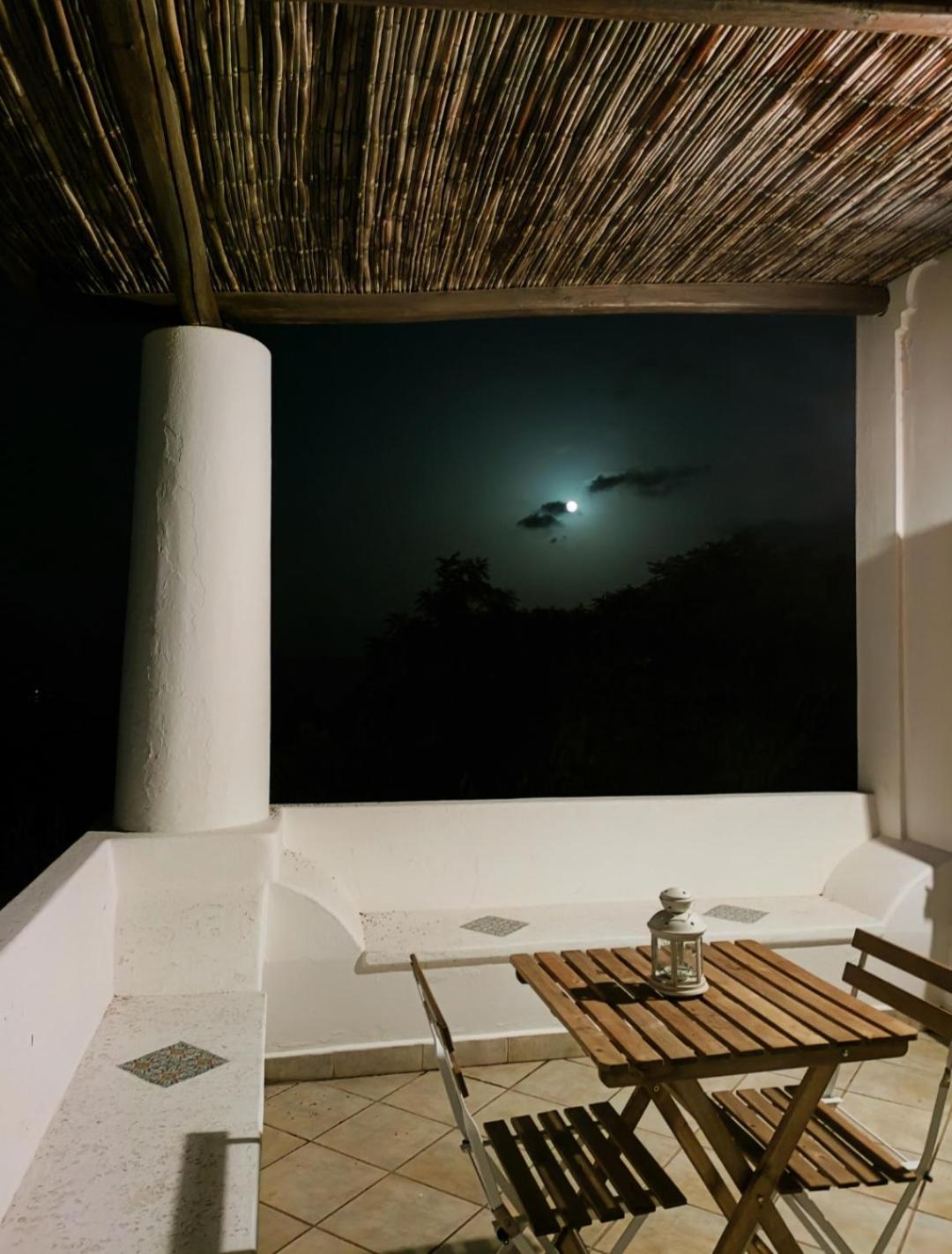 The Lighthouse Room Stromboli Phòng bức ảnh
